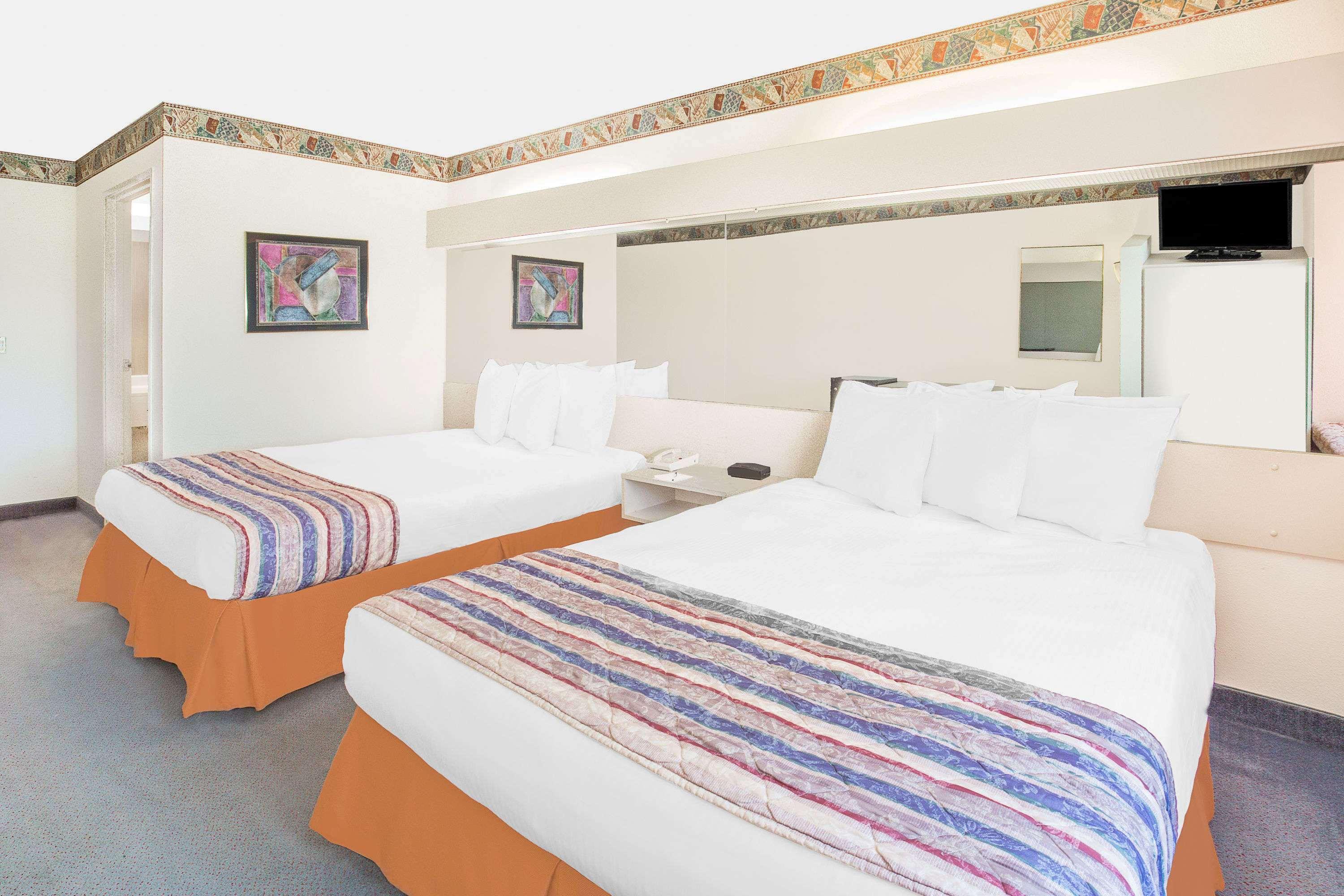 Microtel Inn & Suites By Wyndham Fond Du Lac Luaran gambar