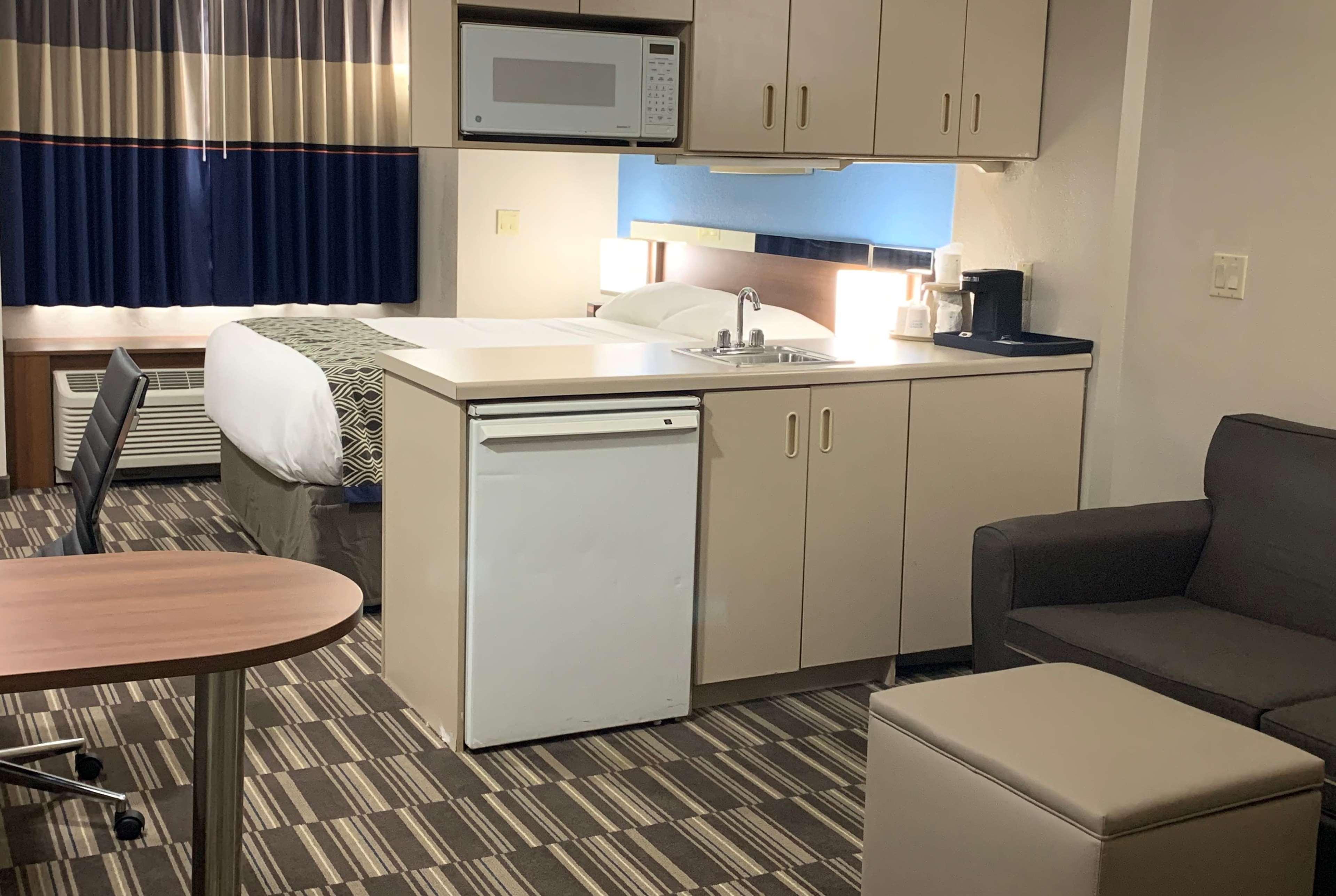 Microtel Inn & Suites By Wyndham Fond Du Lac Luaran gambar