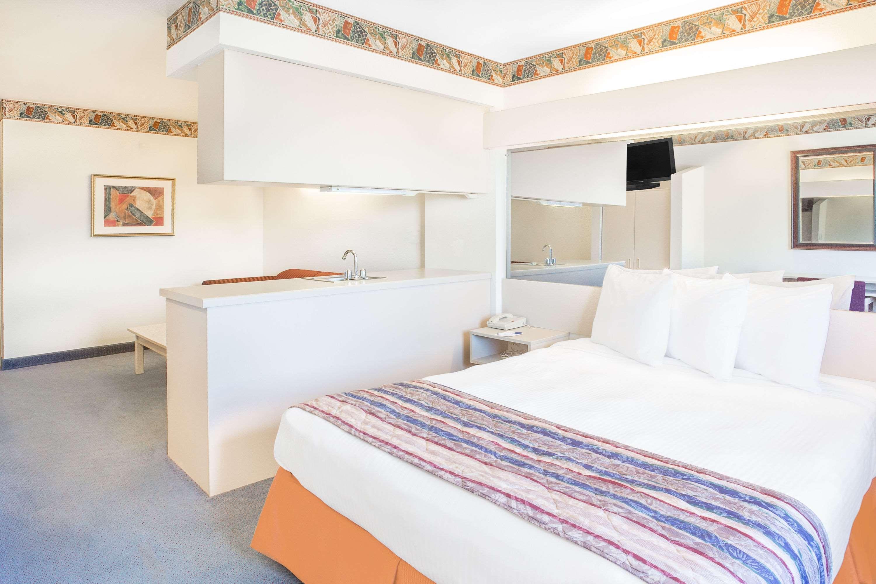 Microtel Inn & Suites By Wyndham Fond Du Lac Luaran gambar