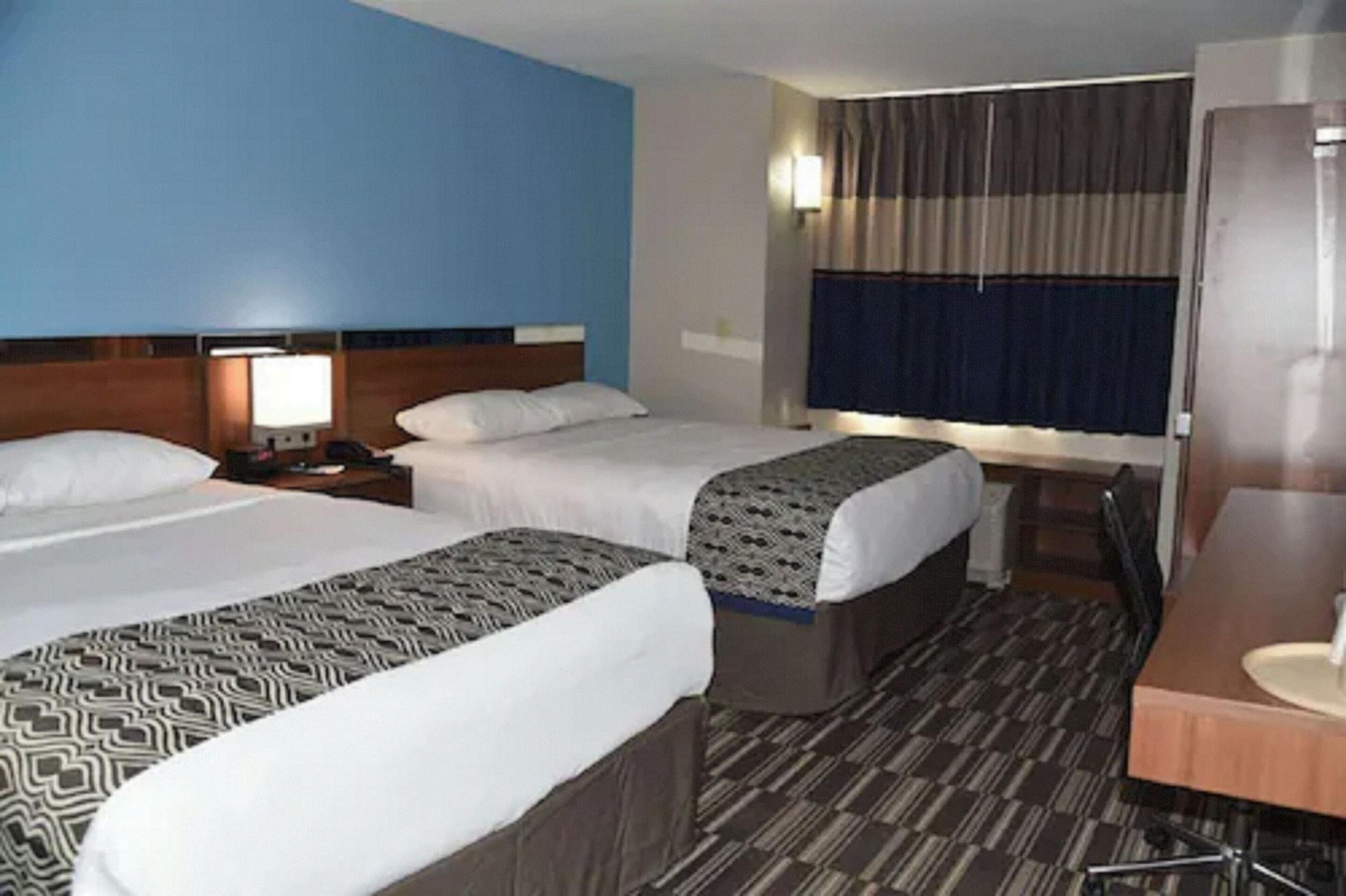 Microtel Inn & Suites By Wyndham Fond Du Lac Luaran gambar
